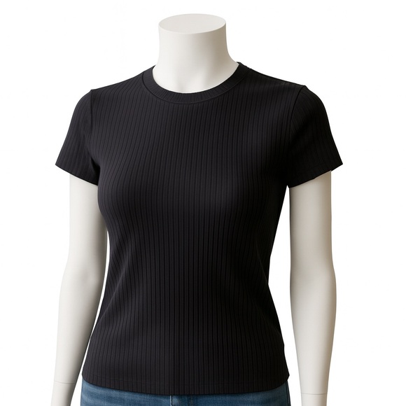 NWT - Rhone Modern Ribbed Tee – Black Performance Fabric & GoldFusion® Tech - Picture 4 of 5